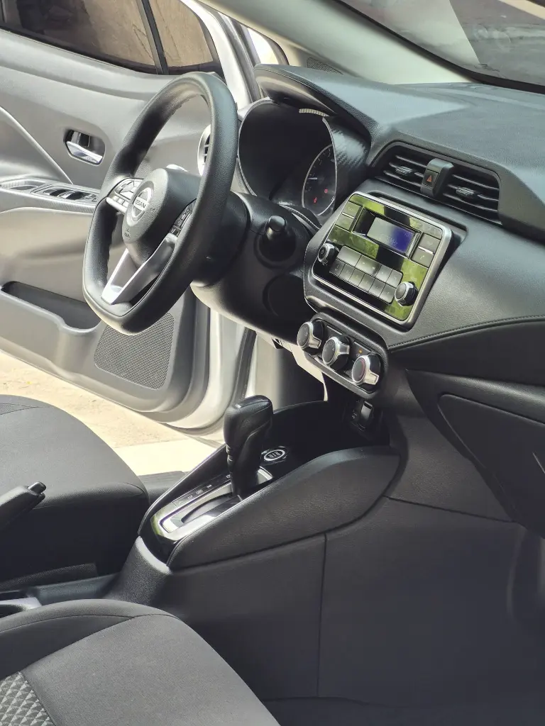 NISSAN VERSA SENSE AUTOMÁTICO 2021 (10).webp
