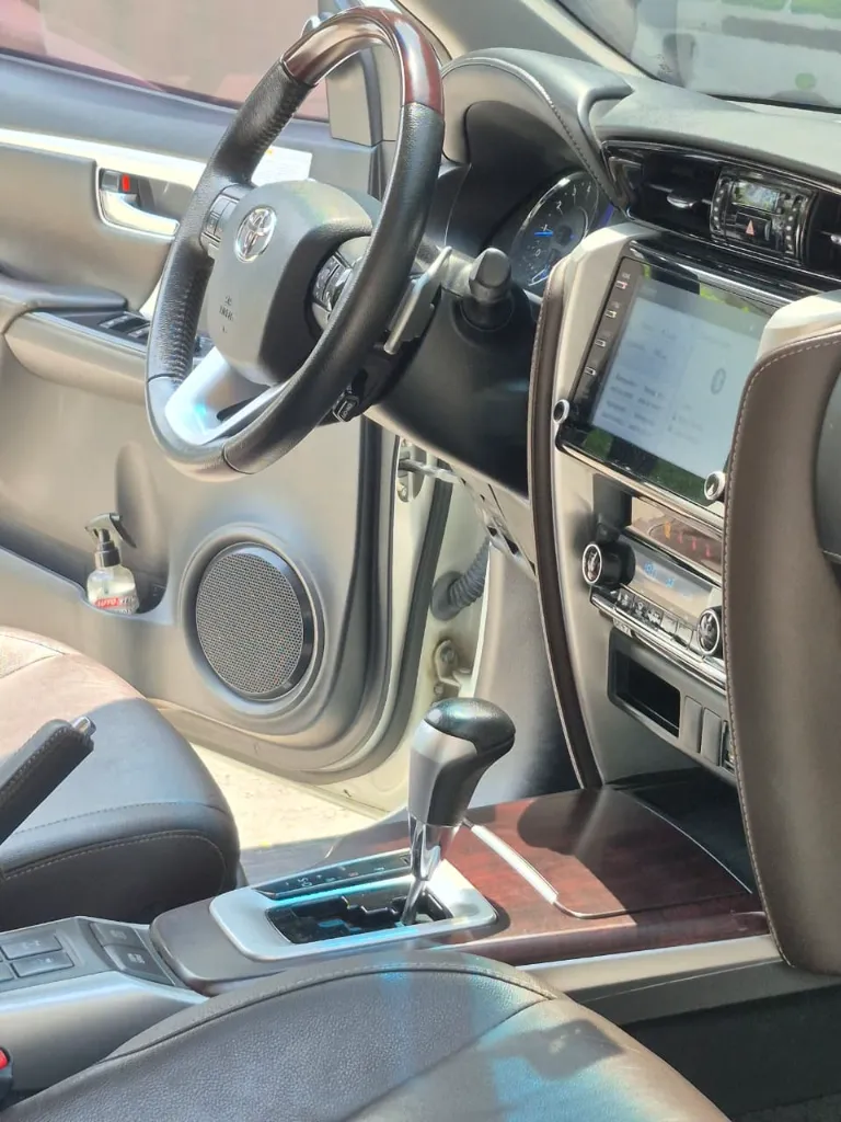 Toyota Fortuner SRV 2.7l 2020 (25).webp