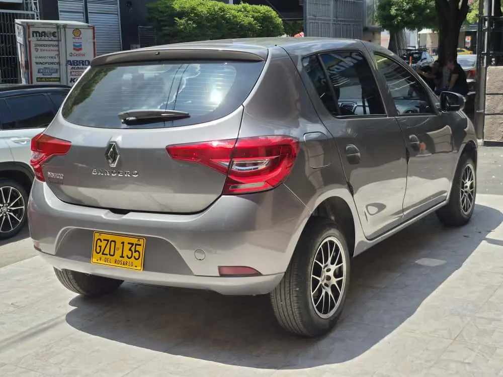 RENAULT SANDERO LIFE 2021 MECANICO (6).webp