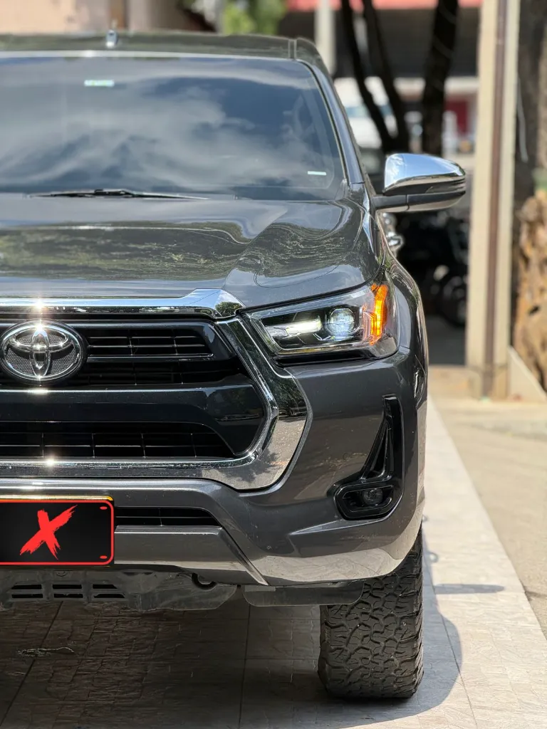 TOYOTA HILUX SRX 2021