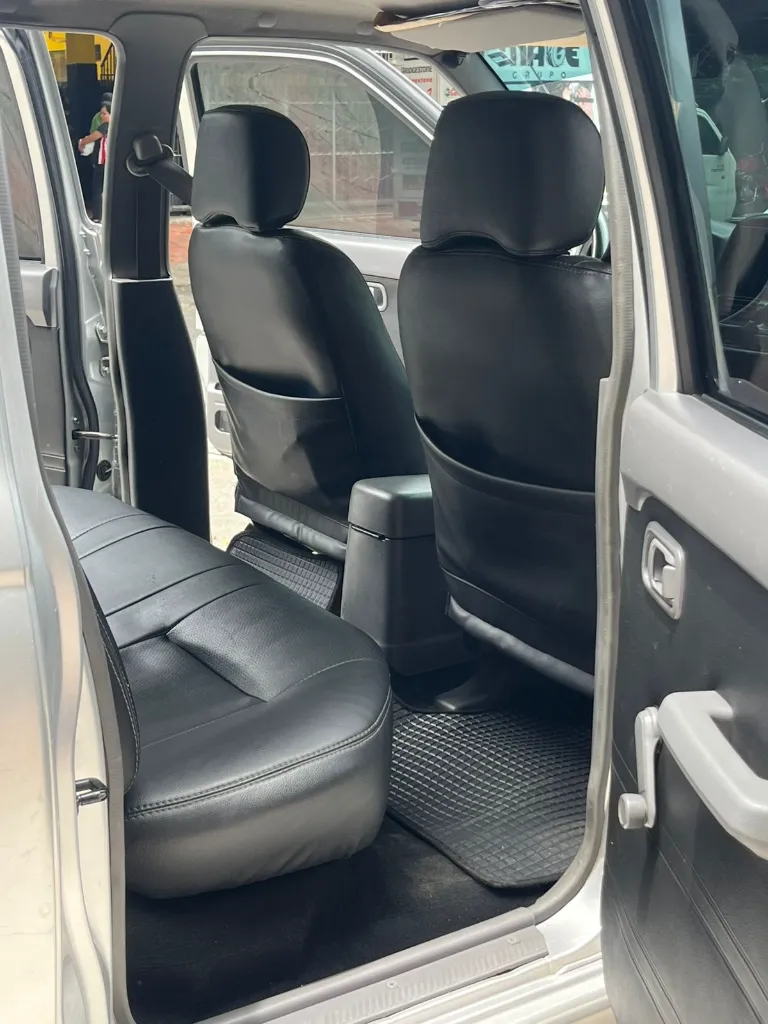 NISSAN NP300 FRONTIER MEC 2.4l 4X2 MOD 2011  (8).webp