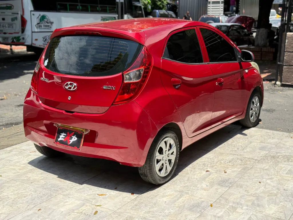 HYUNDAI EON 800 MT 2015 (6).webp