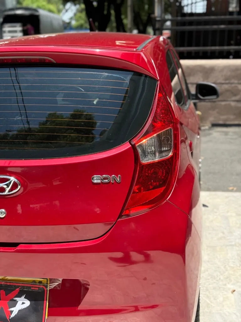 HYUNDAI EON 800 MT 2015 (7).webp