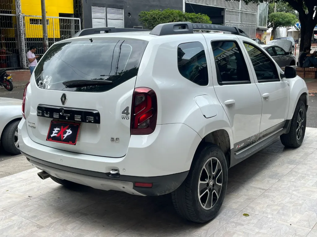 RENAULT DUSTER 4X4 2020  (3).webp