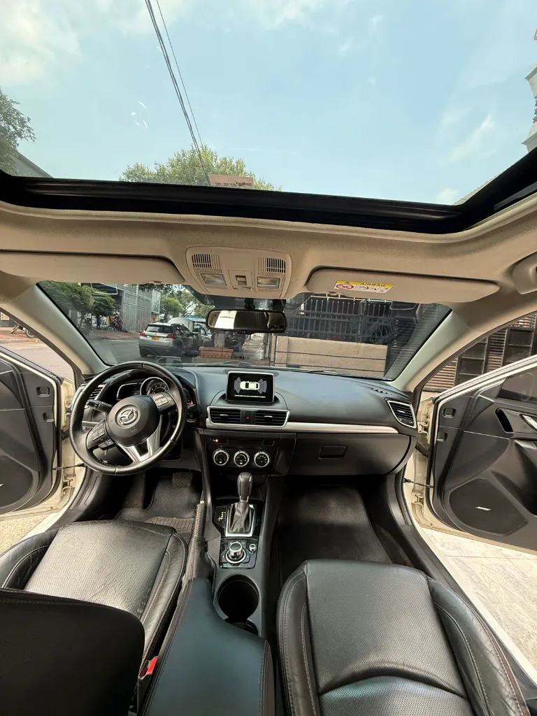 MAZDA 3 GRAND TOURING SPORT 2017 (13).webp