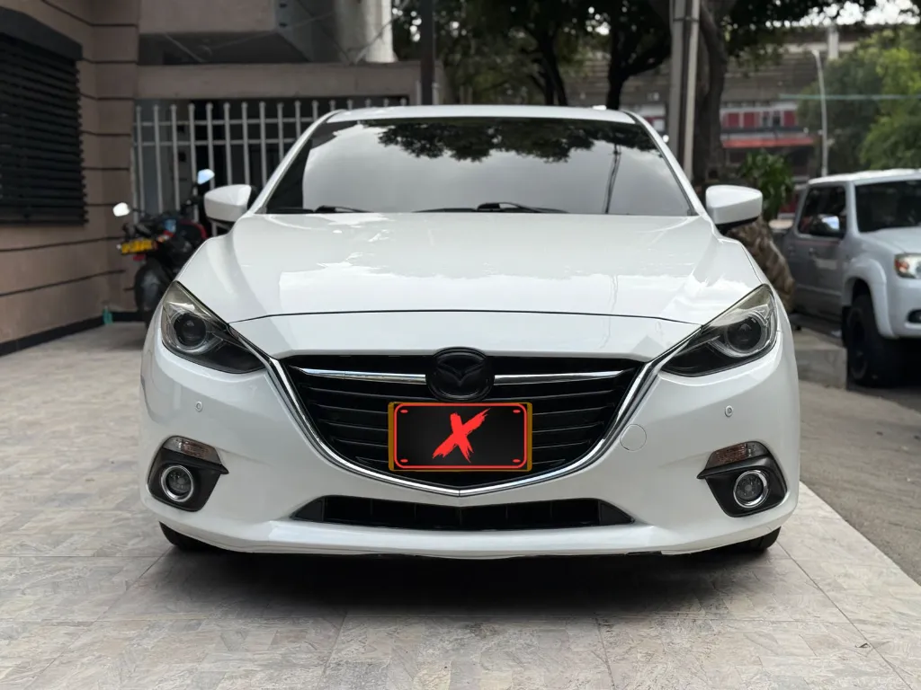 MAZDA 3 GRAND TOURING SPORT 2017 (2).webp
