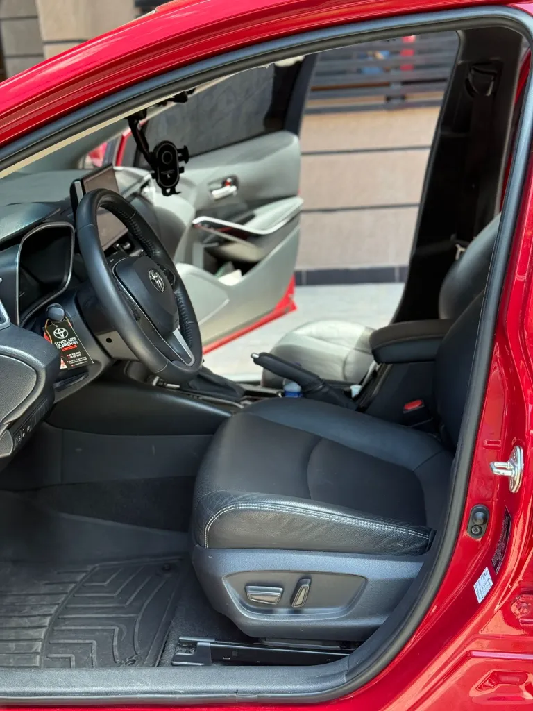 TOYOTA COROLLA SE-G HYBRID 2024