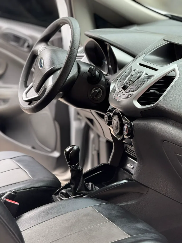 FORD ECOSPORT SE 2015