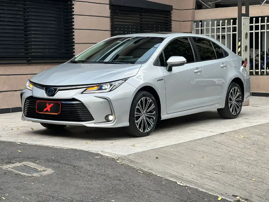 TOYOTA COROLLA SE-G HYBRID 2022