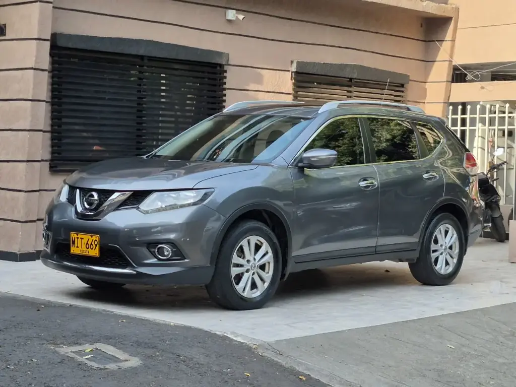 NISSAN XTRAIL ADVANCE 2015 