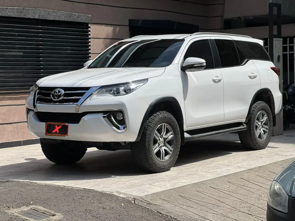 TOYOTA FORTUNER SW4 2.7 GASOLINA 2017