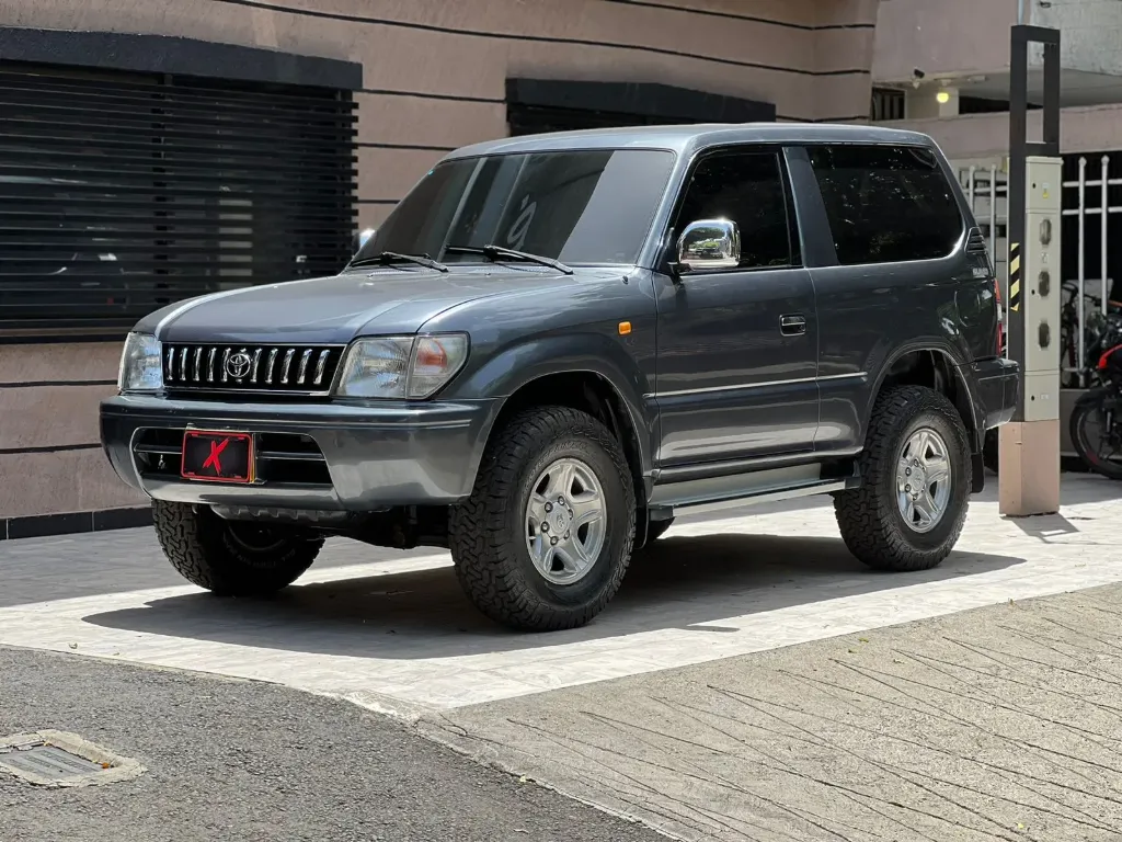 TOYOTA LAND CRUISER PRADO GX SUMO 2.7 MT 4x4 2009
