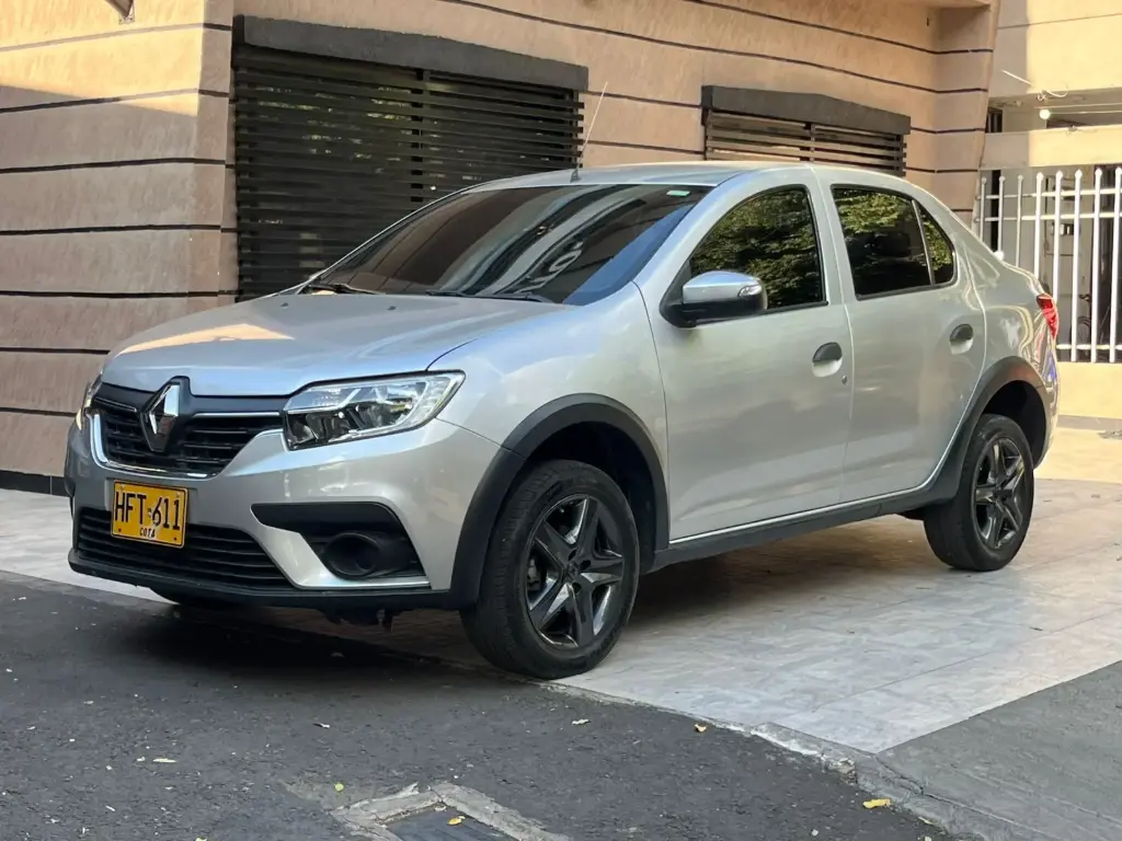  RENAULT LOGAN AUT 2022