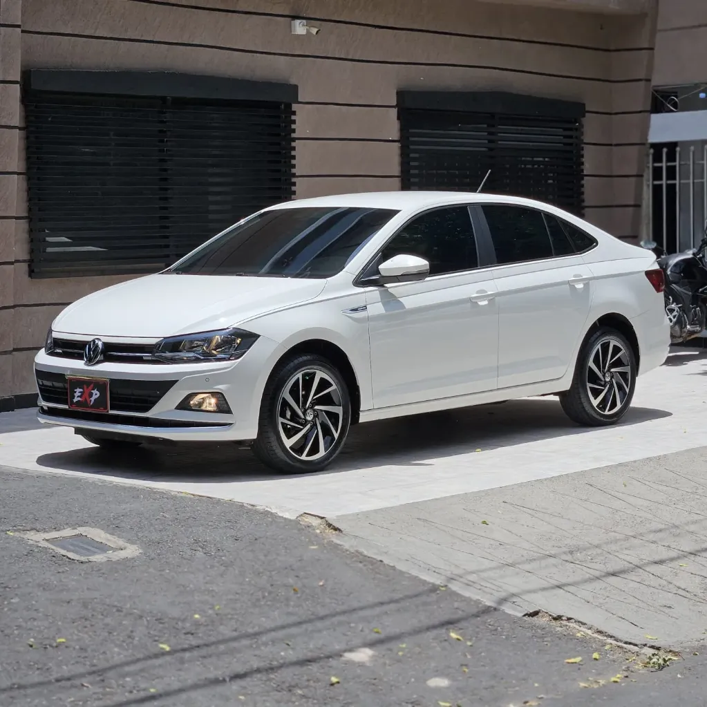 VOLKSWAGEN VIRTUS HIGHLINE 2022
