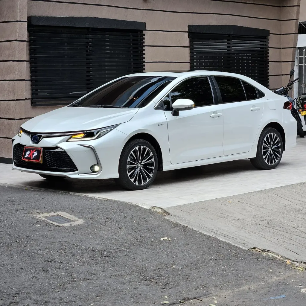 TOYOTA COROLLA SEG HEV 2026
