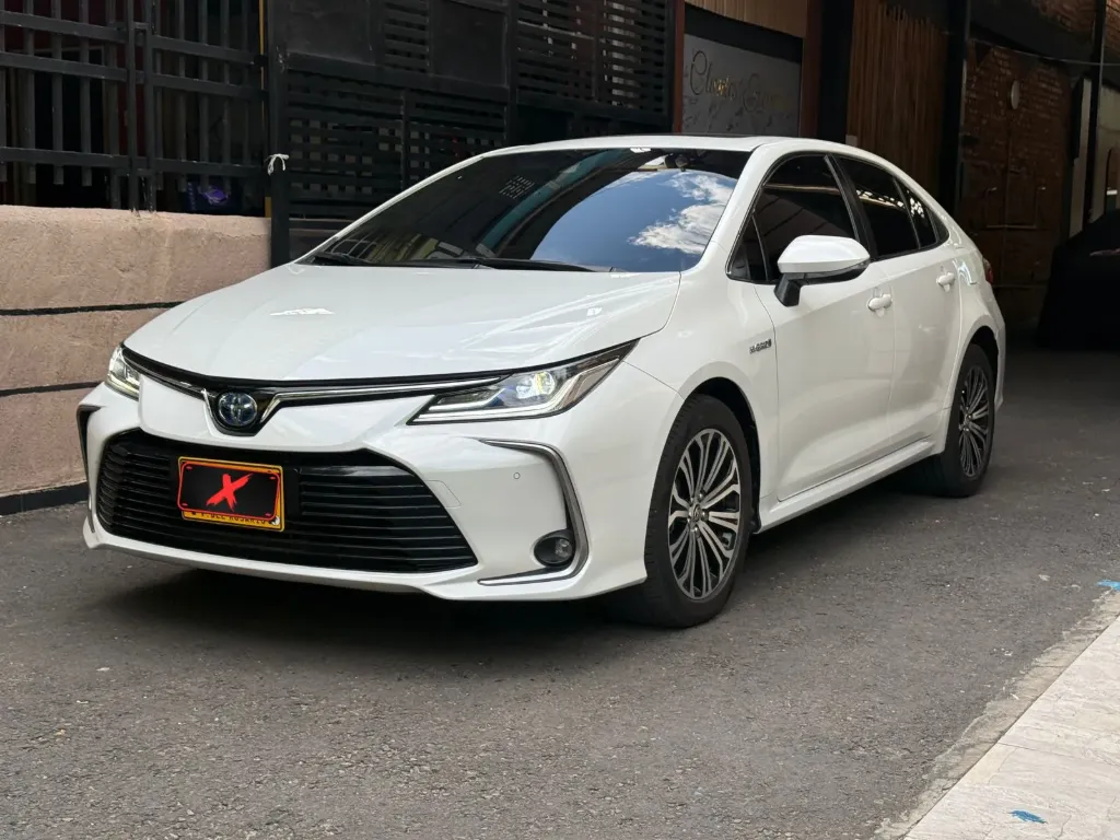 TOYOTA COROLLA SEG HYBRID 2023