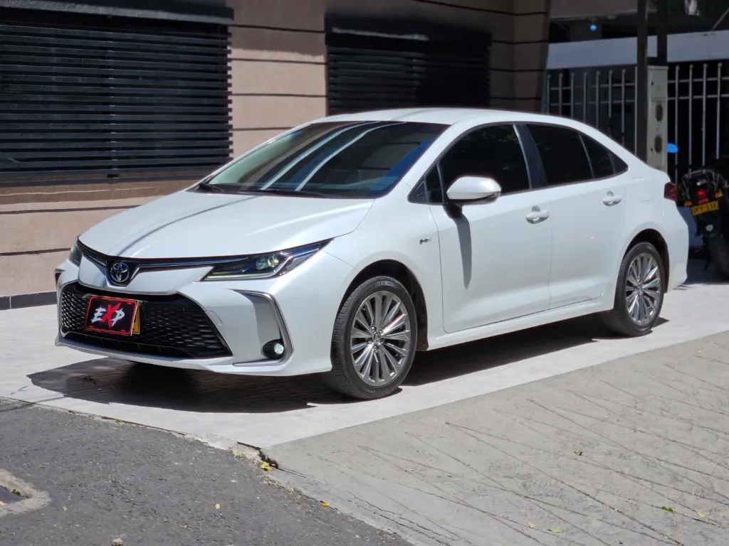 TOYOTA COROLLA SEG HYBRID 2025