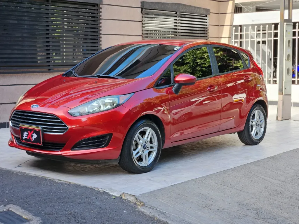 FORD FIESTA SE HATCHBACK 2018