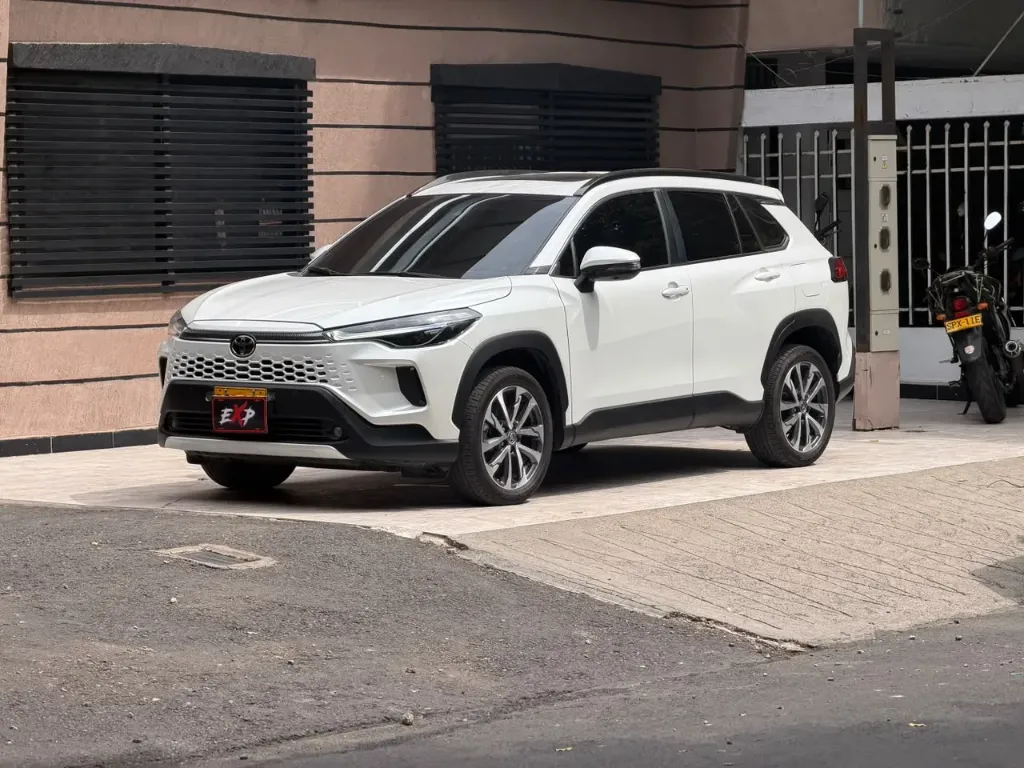 TOYOTA COROLLA CROSS SE-G 2026